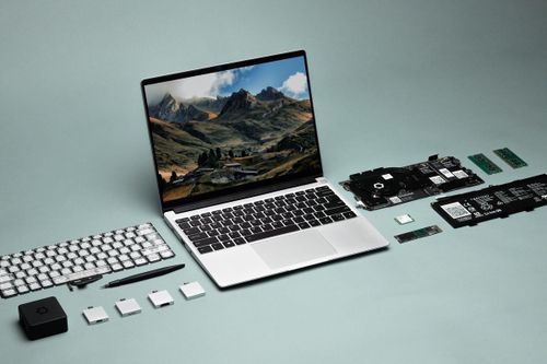 Cựu nhân viên Apple đang tạo ra chiếc laptop chưa từng có