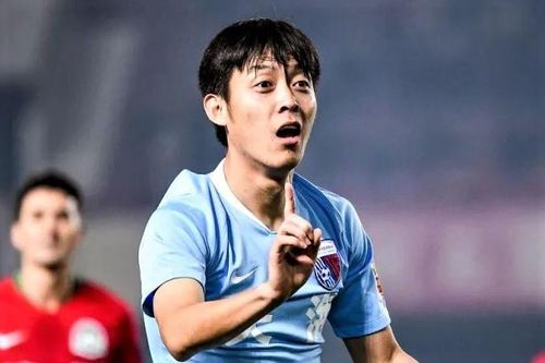 Cầu thủ đen đủi của bóng đá Trung Quốc