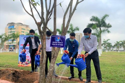 Sôi nổi các hoạt động Tháng Thanh niên tại miền Trung
