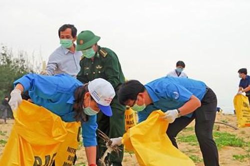 Thanh niên Bình Định hưởng ứng Chương trình Tháng Ba biên giới