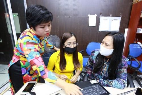 Biên soạn nội dung, phương pháp dạy học trực tuyến: Không có rào cản pháp lý