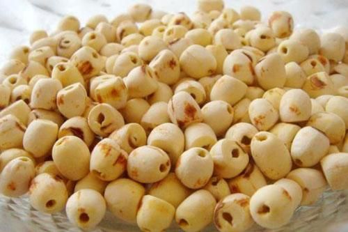 Hạt sen có công dụng tuyệt vời với mẹ bầu và trẻ nhỏ