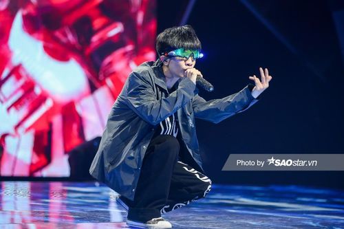 MFREE (King of Rap) tung ca khúc 'Đội kèn MIDSIDE', dân mạng lập tức gọi tên 'Cô ba vàng ngọc'