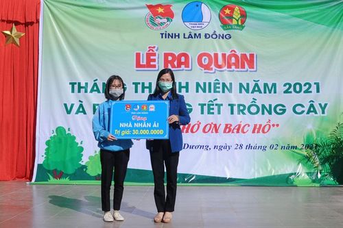Tự hào truyền thống Đoàn TNCS Hồ Chí Minh
