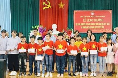 Điểm sáng khuyến học