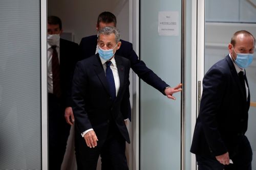Cựu Tổng thống Pháp Nicolas Sarkozy bị kết án 3 năm tù