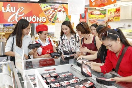 Giá heo hơi hôm nay 1/3: Miền Bắc, miền Trung, Tây Nguyên đi ngang; miền Nam giảm nhẹ