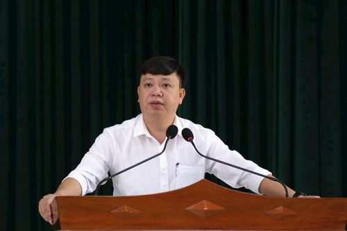 Chánh văn phòng huyện đột tử tại phòng làm việc