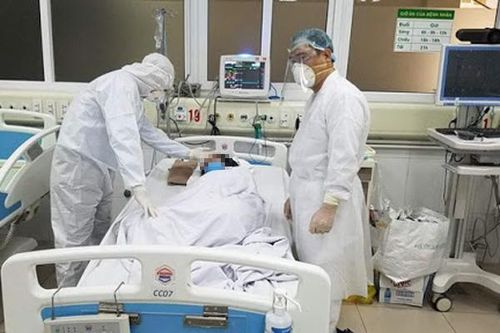 Sáng 1/3 không ghi nhận ca Covid-19, một bệnh nhân nặng phải dùng thuốc hiếm