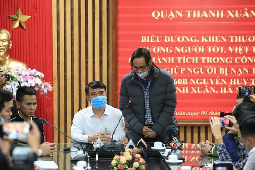 Bố của bé gái rơi từ tầng 12 chung cư xuống đất: 'Gia đình mong muốn con gái coi anh Mạnh như người bố'