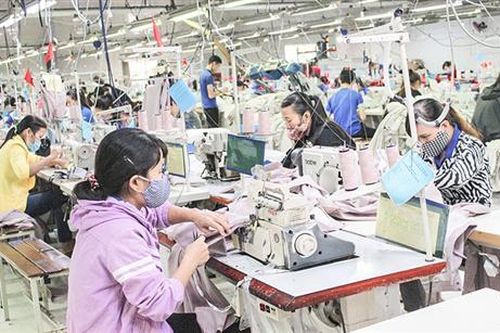 Phát huy vai trò của công đoàn trong thi đua sản xuất, kinh doanh