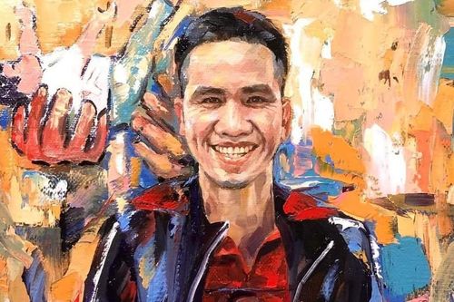 Khi tiếng la hét vang lên, điều ta thấy rõ nhất là anh Mạnh không do dự lao ra cứu người