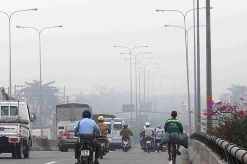 Giảm kẹt xe cho nội đô TP Hồ Chí Minh: Tiếp tục đề xuất sử dụng xe buýt mini