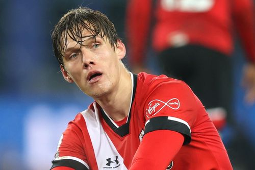 Southampton chìm trong khủng hoảng