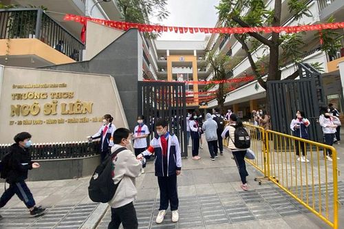 Quận Hoàn Kiếm: Thực hiện nghiêm quy định phòng dịch Covid-19 khi học sinh đi học trở lại