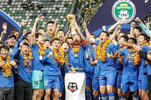 ĐKVĐ Trung Quốc giải thể vì 'bong bóng' bóng đá đã vỡ: Vì đâu nên nỗi?