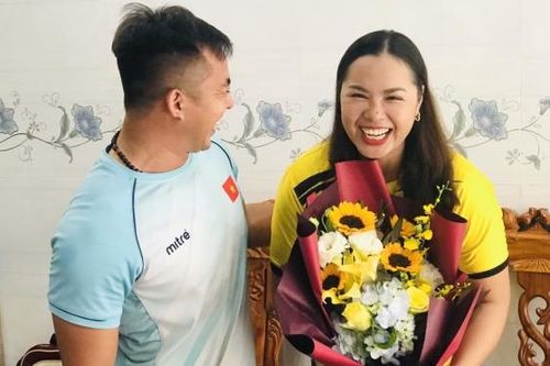 VĐV ném đĩa Nguyễn Thị Hải: Vẻ đẹp của người vợ hiền