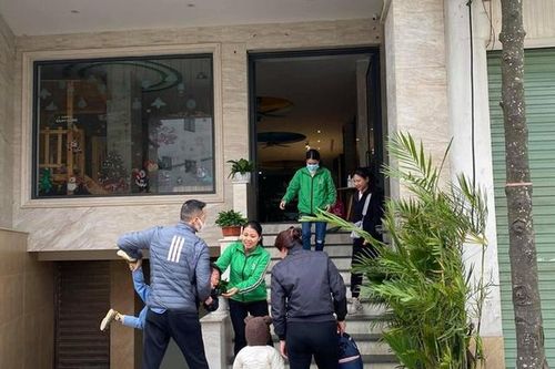 Những hình ảnh 'dở khóc, dở cười' của các bé trong ngày trở lại trường