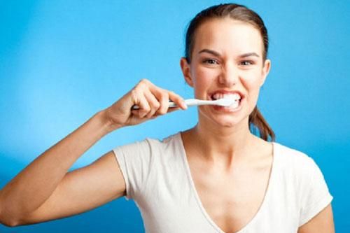 Đánh răng sai cách là nguyên nhân gây ra nhiều bệnh ung thư