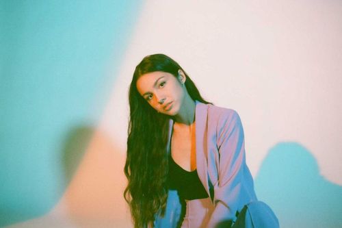Drivers License tái lập thành tích 3 năm trước của God's Plan (Drake) trên Billboard Hot 100