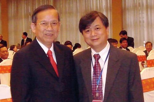 Về một người có để lại di sản quý cho dân, cho nước