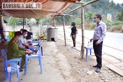 Tập trung thực hiện 'mục tiêu kép' vừa chống dịch hiệu quả, vừa phát triển kinh tế