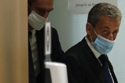 Cựu Tổng thống Pháp Nicolas Sarkozy bị kết án 3 năm tù