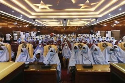 Giải cứu thành công gần 300 nữ sinh bị bắt cóc ở Nigeria