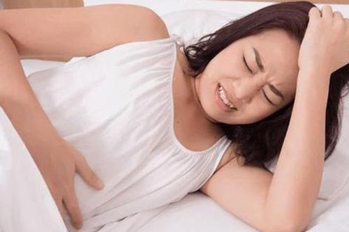 Lương y bày cách đơn giản giúp chị em trị đau bụng kinh nhanh chóng bằng vật liệu có sẵn trong nhà bếp