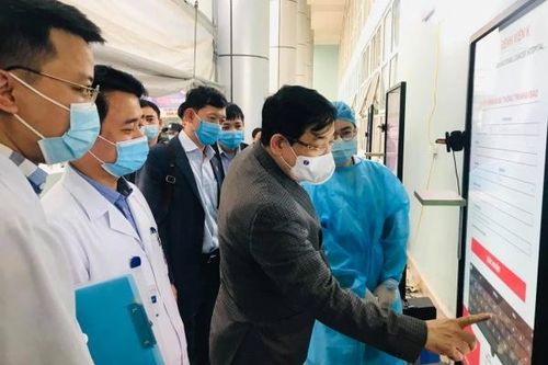Phòng dịch COVID-19 tại cơ sở khám chữa bệnh là nhiệm vụ dài, không thể 'tạm bợ, đối phó'