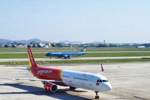 Tranh luận sôi nổi về chiến lược quy hoạch cảng hàng không