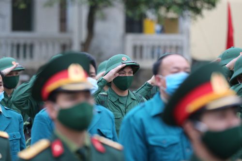 Chùm ảnh: Tân binh vùng phên dậu phía bắc Tổ quốc lên đường nhập ngũ