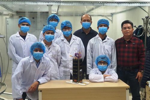 Đưa vệ tinh NanoDragon sang thử nghiệm tại Nhật Bản