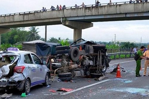 Ngăn tai nạn giao thông tăng sau tết Tân Sửu