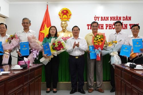 Cần Thơ có 5 giám đốc sở mới