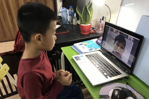Linh hoạt, sáng tạo dạy học trong mùa dịch