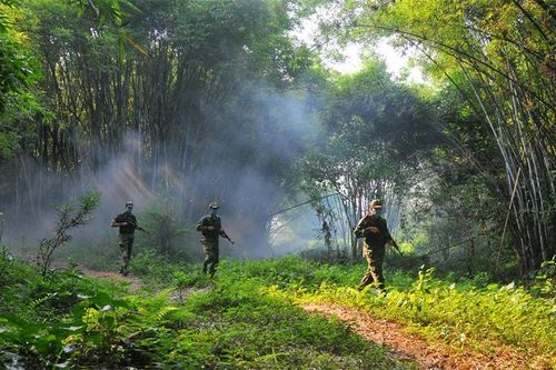 Chiến sĩ văn hóa mang quân hàm xanh thích ứng với cuộc chiến mới