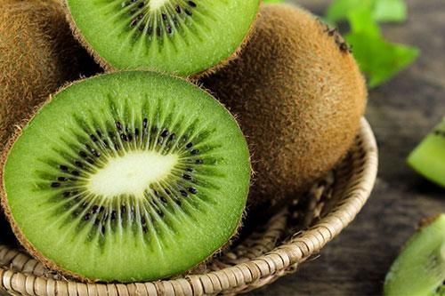 Không phải cam, đây mới là 7 loại rau quả giàu vitamin C nhất mà bạn cần biết