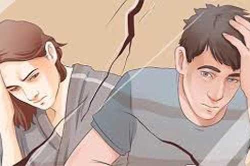 Đang ngủ thì con bỗng chồm dậy ôm tôi, ú ớ một câu khiến tôi chết điếng