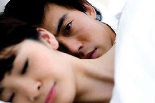 Vợ đòi ly hôn nếu phải ở cùng bố mẹ chồng