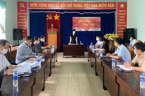Phó Chủ tịch UBND tỉnh Gia Lai Nguyễn Thị Thanh Lịch: Ayun Pa cần xây dựng kịch bản phòng-chống dịch ở cấp độ cao hơn