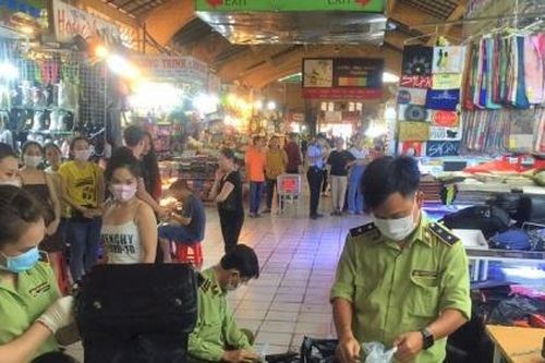 Chợ Bến Thành, Đồng Xuân và Shopee dính tai tiếng vì hàng giả
