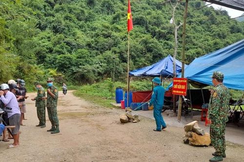 Xác lập 15 chuyên án về việc đưa, dẫn người xuất nhập cảnh trái phép