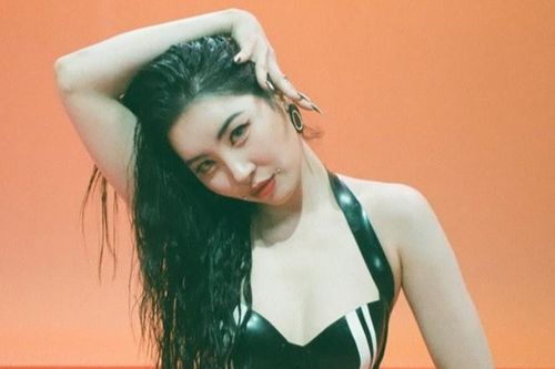 Sunmi có gì ngoài vũ đạo bị chê phản cảm?