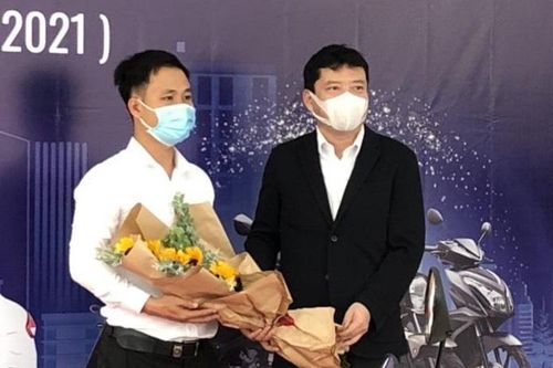 Suzuki tìm ra người trúng xe máy từ chương trình ưu đãi đầu năm