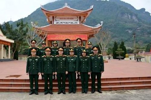 Ban Công đoàn Quốc phòng hành quân về nguồn