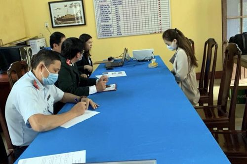 Phạt cô gái 'hô hào' lấy nhiều chồng