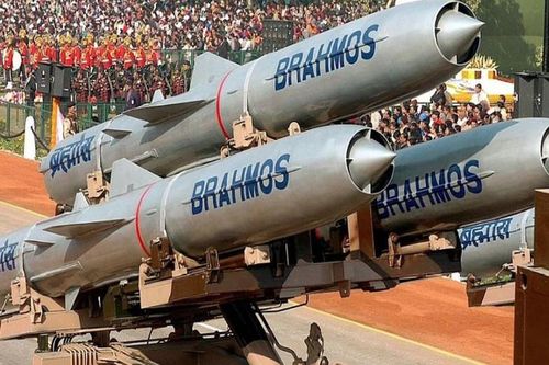 Lộ quốc gia Đông Nam Á sẵn sàng 'xuống tiền' mua tên lửa BrahMos