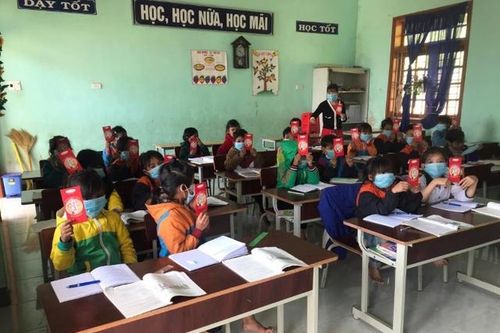Quy định tuyển dụng viên chức ngành GD tại Quảng Nam: Khó tuyển người tài