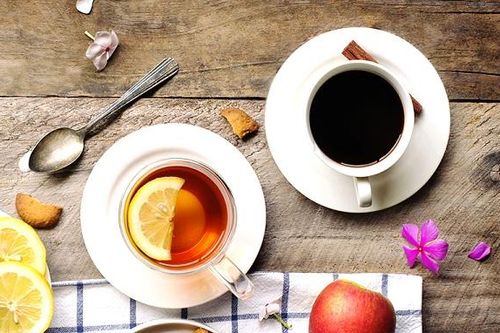 Đoán tính cách qua việc lựa chọn trà và cà phê buổi sáng